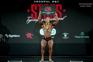 CLASSIC PHYSIQUE +178 STARS